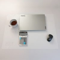 Podložka na stůl D.Rect - 50x70 cm, plastová, PVC, transparentní